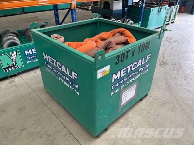 Quantity of (5) 30 t x 10 m Soft Sling Other