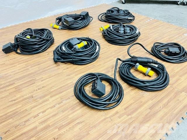 Quantity of (6) 20 Amp LEX 75 ft Y Splitter Power 건설 장비 - 기타