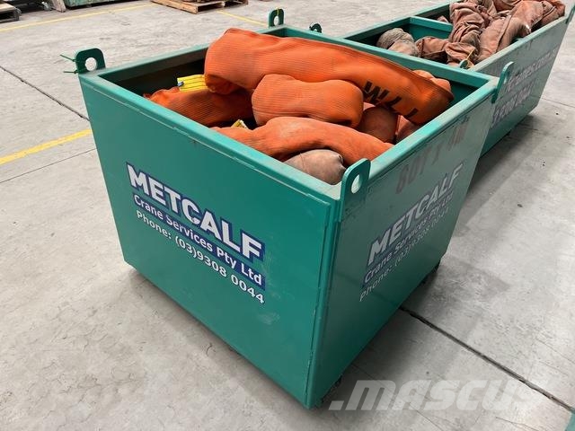 Quantity of (6) 80 t x 4 m Soft Sling Other