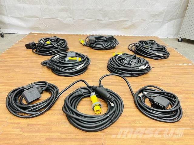 Quantity of (6) LEX 20 Amp 75 ft Y Splitter Power Строителство - Други