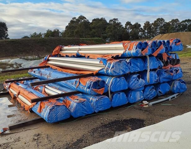  Quantity of (600) 6 in x 5.1 m Welded Stainless St Other