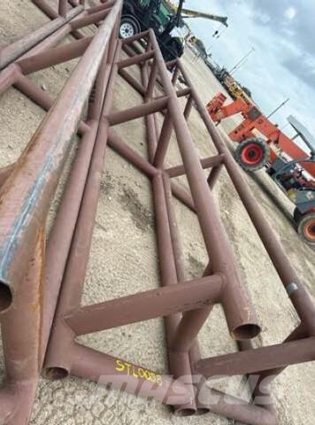  Quantity of 8 Global Kitting Tables / Pipe Racks Строителство - Други