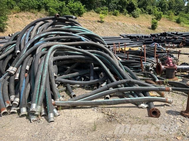  Quantity of (9) 4 in x 20 ft Discharge Hose & (178 Andre komponenter