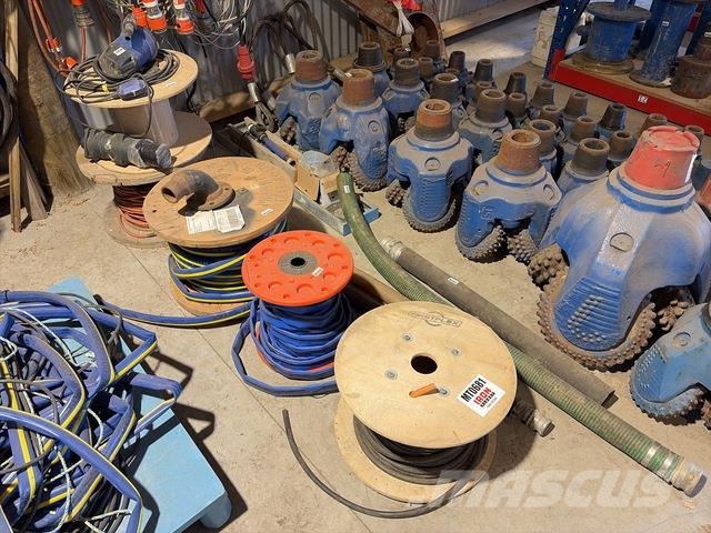 Quantity of Layflat Hose & Power Cable Other