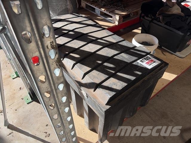 Quantity of Misc Welding Equipment Other