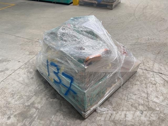 Quantity of Rigging - Fits 2023 Liebherr LTM1060-3 Other