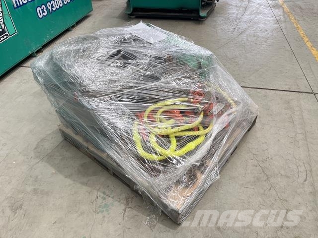 Quantity of Rigging - Fits 2024 Liebherr LTM1040-2 Építőipar - Egyebek