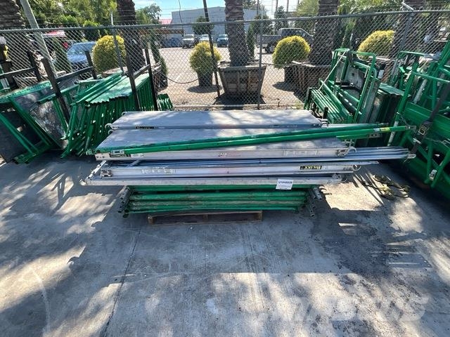  Quantity of Scaffolding Andamios
