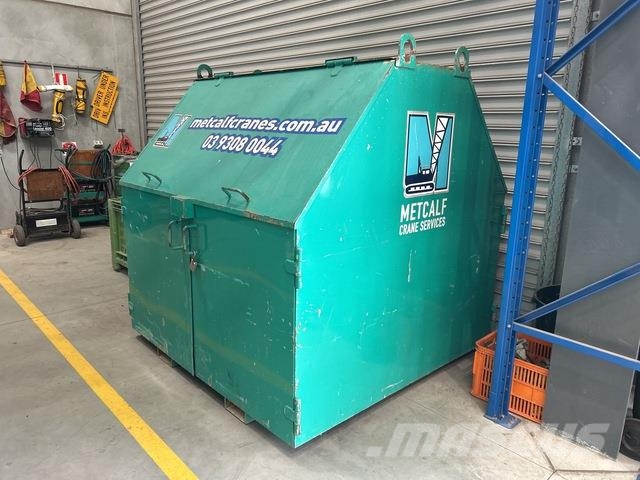 Quantity of Toolbox & Rigging Tools Andere Krane