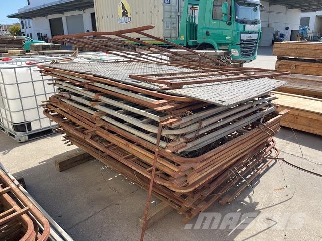 Quantity of Trailer Gates Other
