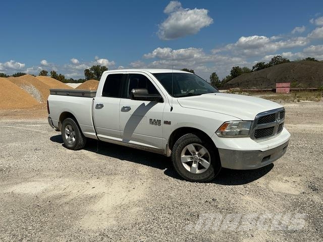 RAM 1500 Lava-autot