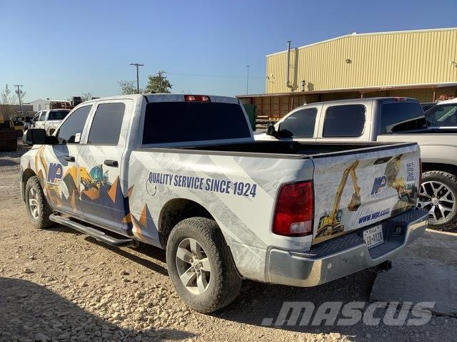 RAM 1500 皮卡.傳統半斗卡車/側卸板