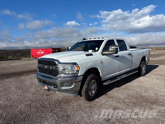 RAM 2500 픽업/드롭사이드
