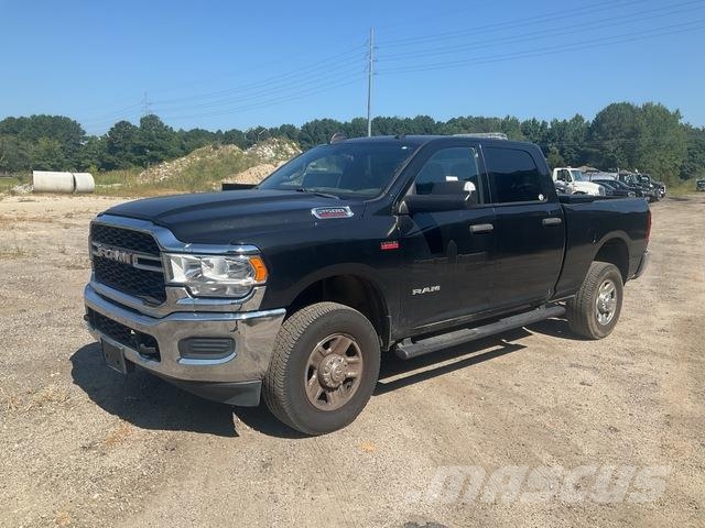 RAM 2500 Heavy Duty Pickup/Pritschenwagen