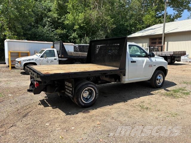 RAM 3500 Platte bakwagens