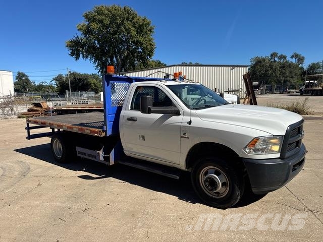 RAM 3500 Camiões estrado/caixa aberta