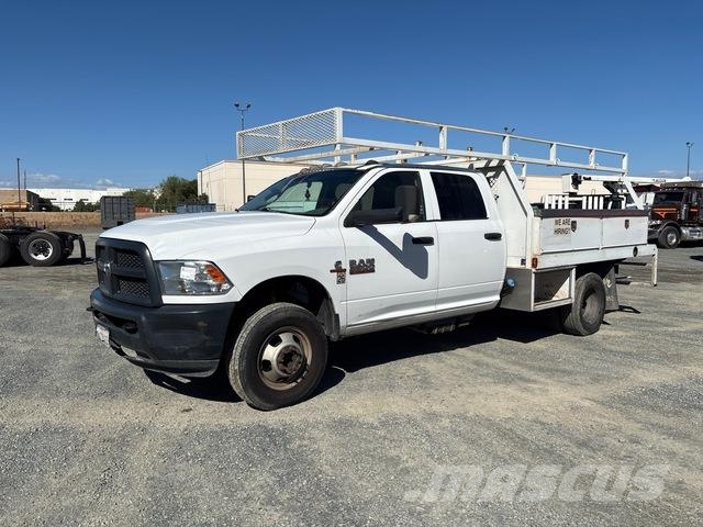 RAM 3500 Flatbed / Dropside trucks