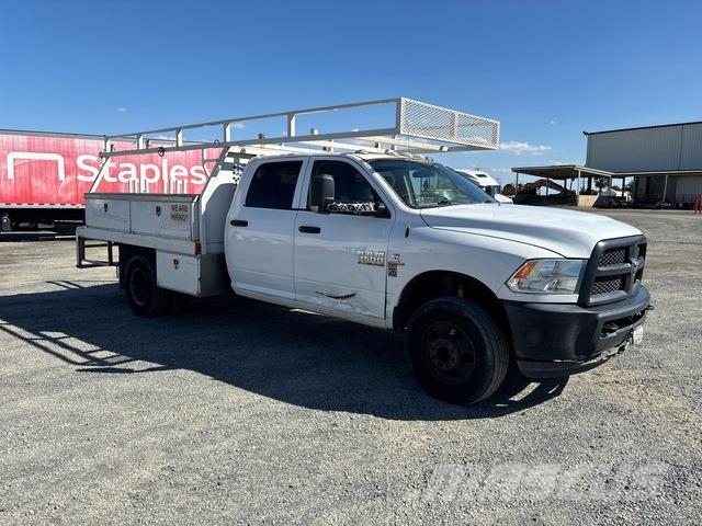 RAM 3500 Flatbed / Dropside trucks