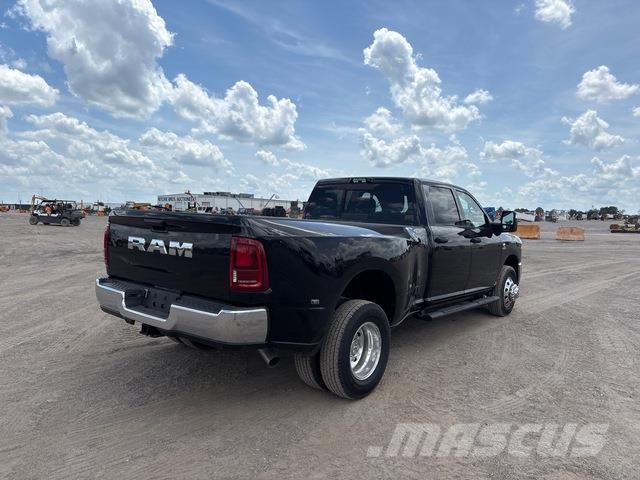 RAM 3500 Heavy Duty شاحنات خفيفة/مفصلية الجوانب