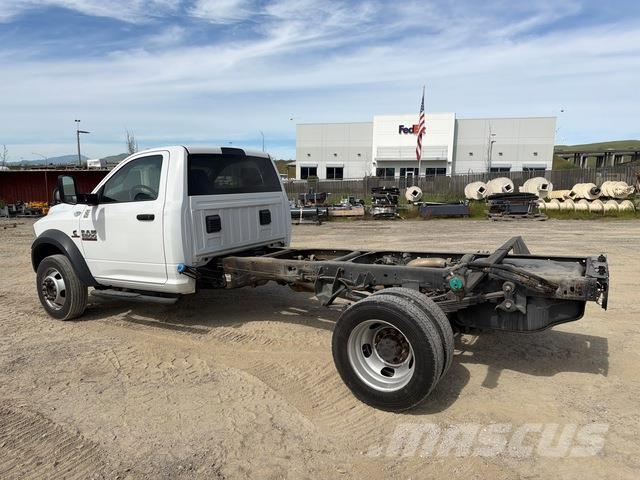 RAM 5500 Cabinas