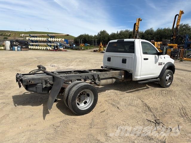 RAM 5500 Cabinas
