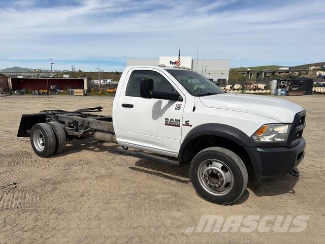 RAM 5500 Cabinas