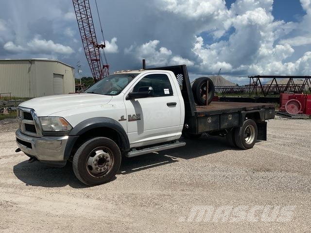 RAM 5500 Platte bakwagens