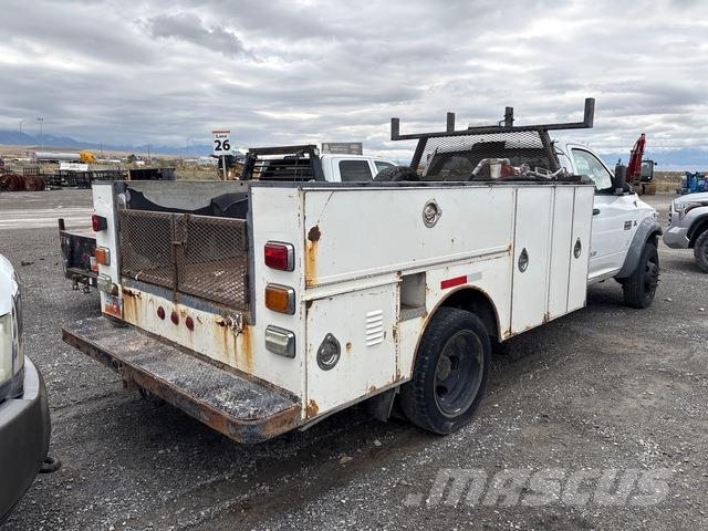 RAM 5500 Бортовые фургоны
