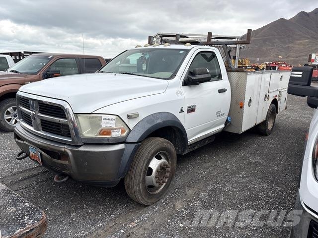 RAM 5500 Бортовые фургоны