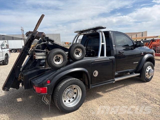RAM 5500 Evakuators ar manipulatoru