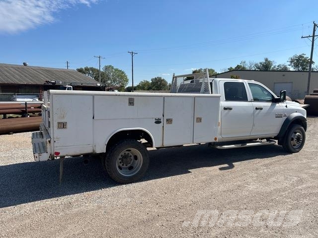 RAM 5500 皮卡.傳統半斗卡車/側卸板