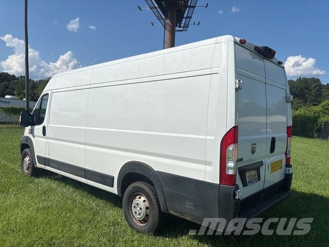 RAM Promaster Lieferwagen