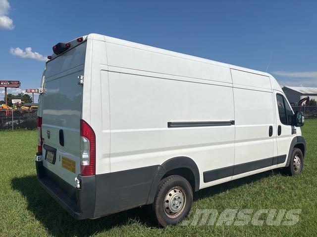 RAM Promaster Lieferwagen