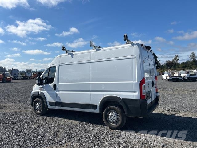 RAM ProMaster 2500 Lieferwagen