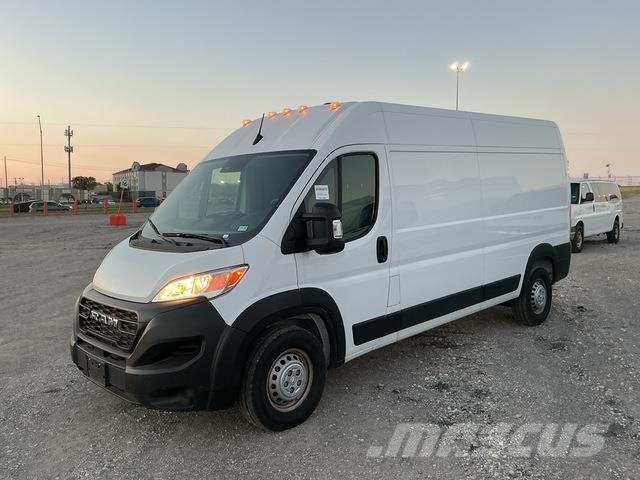 RAM ProMaster 2500 패널 화물차