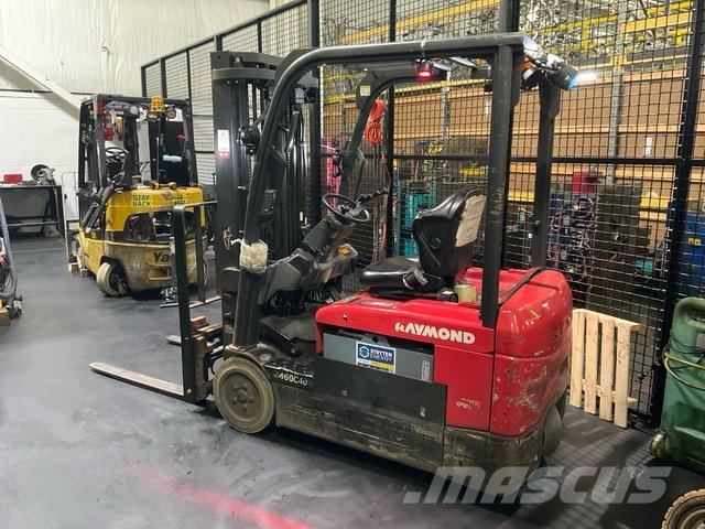 Raymond 4460 - C40TT バッテリーフォークリフト