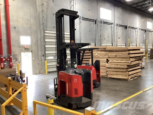 Raymond 750 Elektrostapler