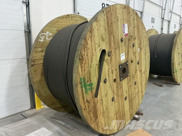 Reel of 6464MCMRHW-2 Copper Cable (Unused) Építőipar - Egyebek