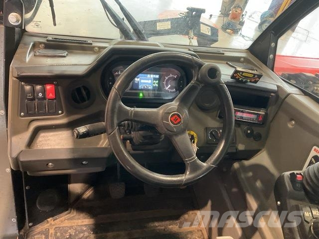 Reform Metrac H75 Taajamatraktorit