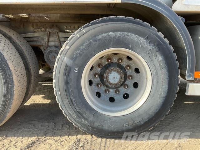 Renault C430 DTI 11 Other