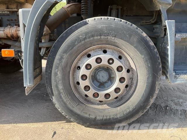 Renault C430 DTI 11 Other