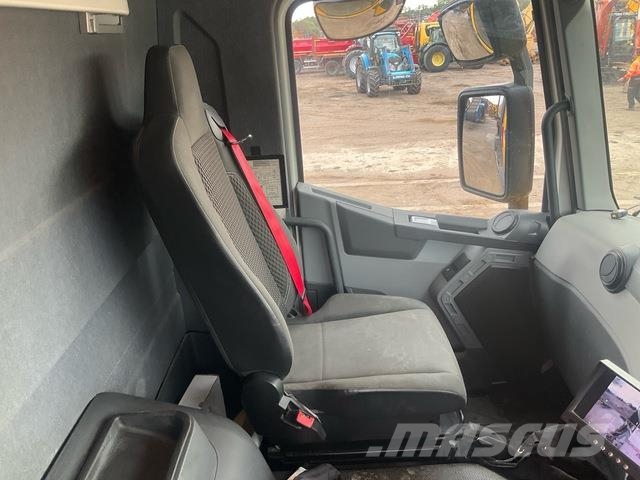 Renault C430 DTI 11 Other