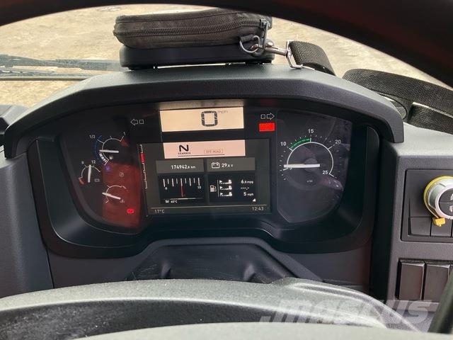 Renault C430 DTI 11 Other