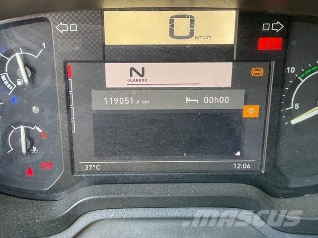 Renault C460 Paine-/imuautot