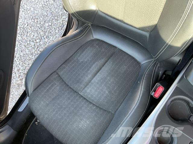 Renault Kadjar سيارات