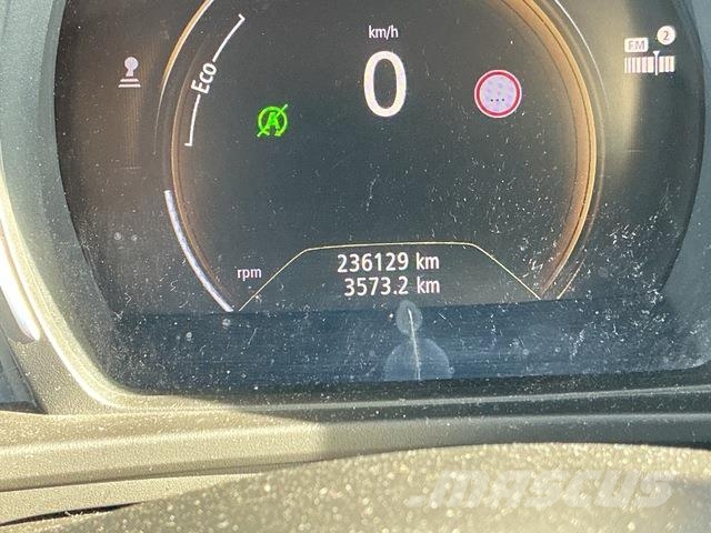 Renault Kadjar سيارات