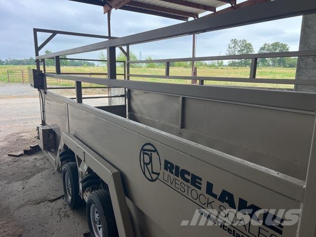Rice Lake ATT Remolques para transporte de animales