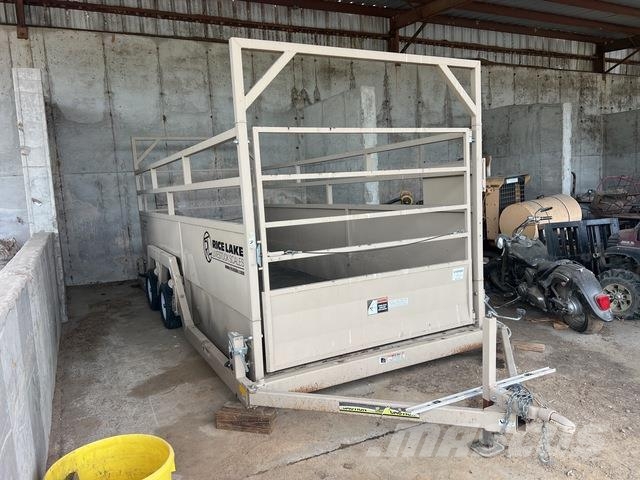 Rice Lake ATT Remolques para transporte de animales