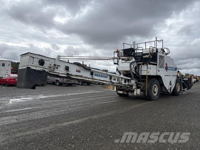 Roadtec SB2500C 物流运输车辆