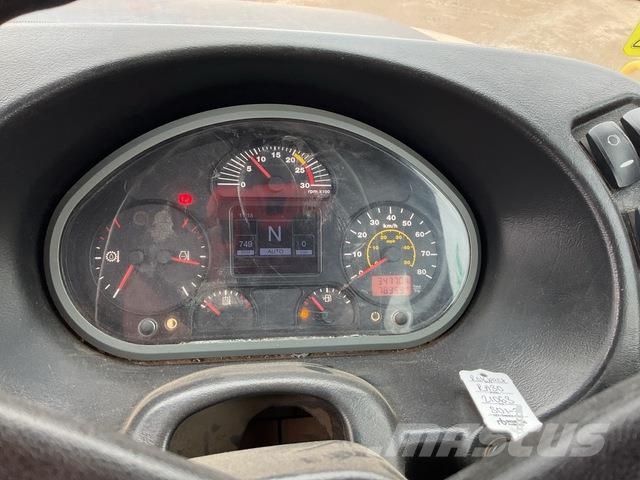 Rokbak RA30 Kĺbové nákladné autá